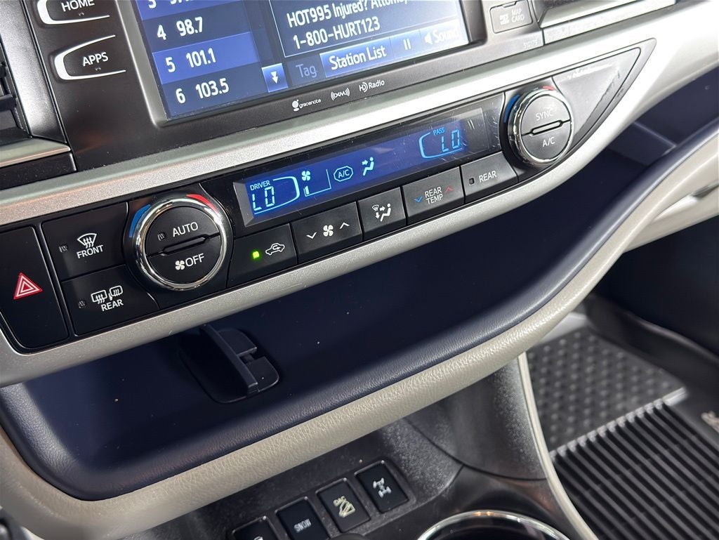 2017 Toyota Highlander XLE