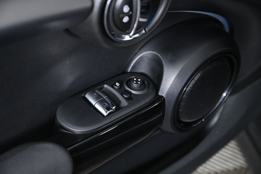 2024 MINI Cooper SE Electric Cooper SE