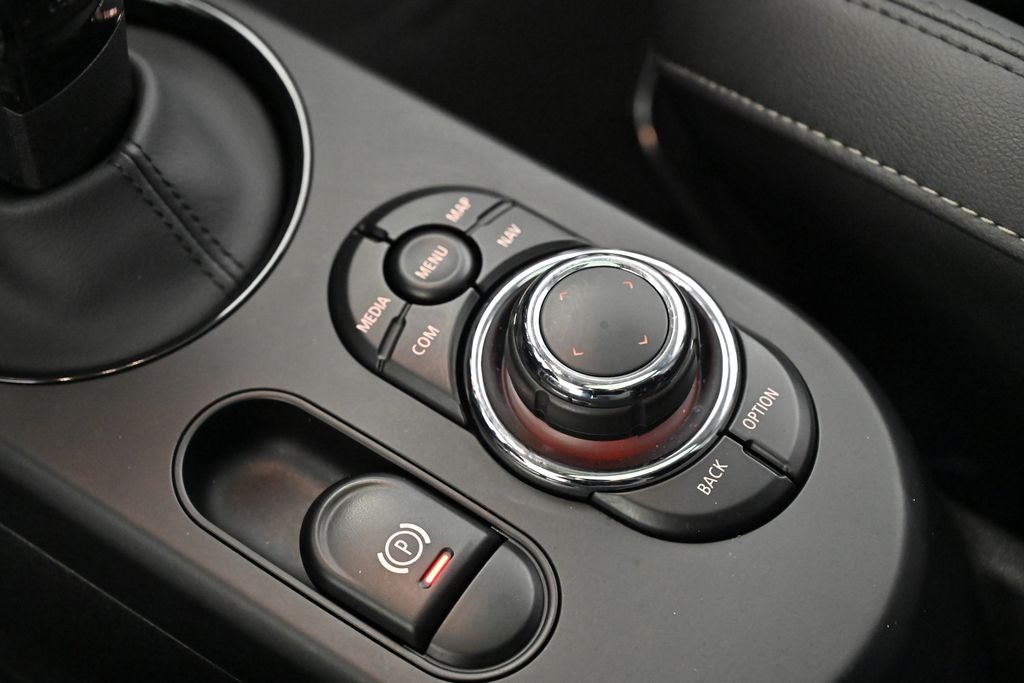 2024 MINI Cooper SE Electric Cooper SE