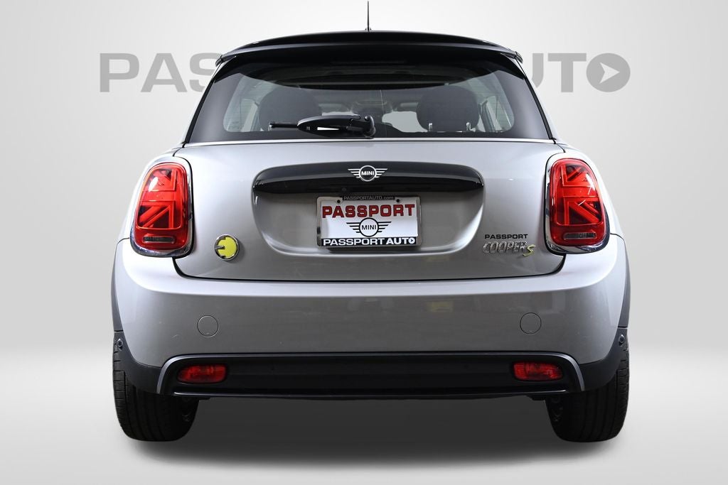 2024 MINI Cooper SE Electric Cooper SE