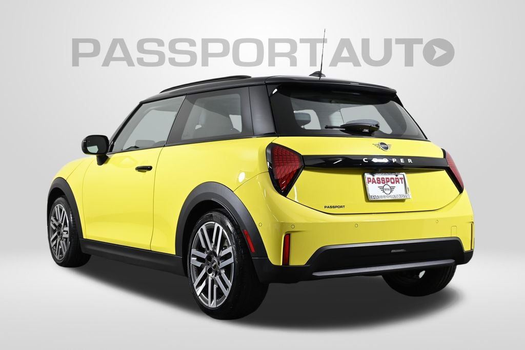 2025 MINI HARDTOP 2 DOOR Cooper