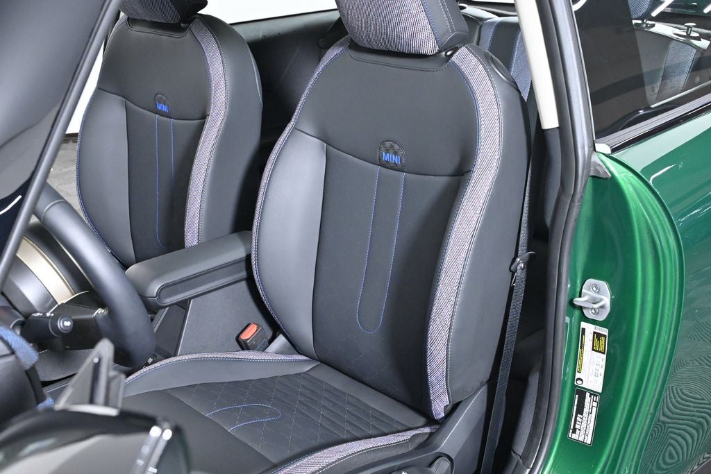 2025 MINI Hardtop 2 Door Cooper