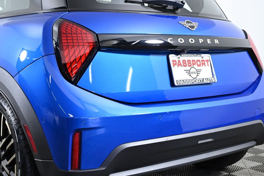 2025 MINI Hardtop 2 Door Cooper