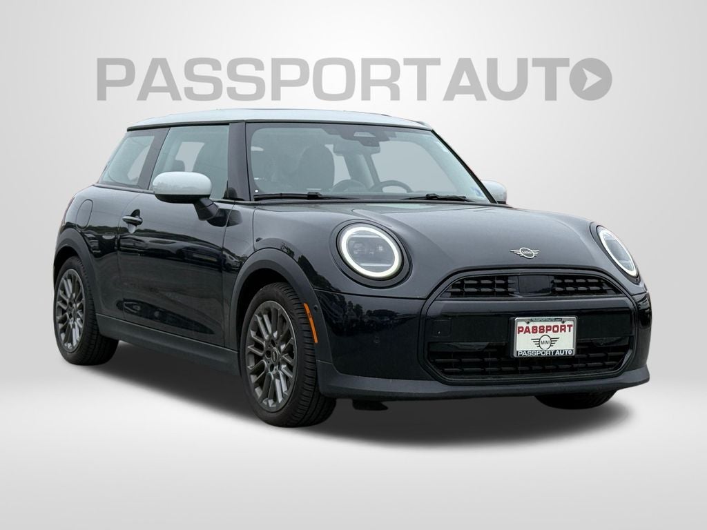 2025 MINI Cooper Hardtop 2 Door Signature Plus
