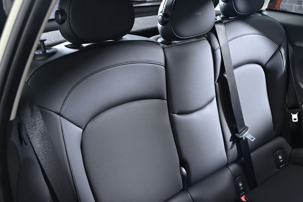 2022 MINI Cooper Base