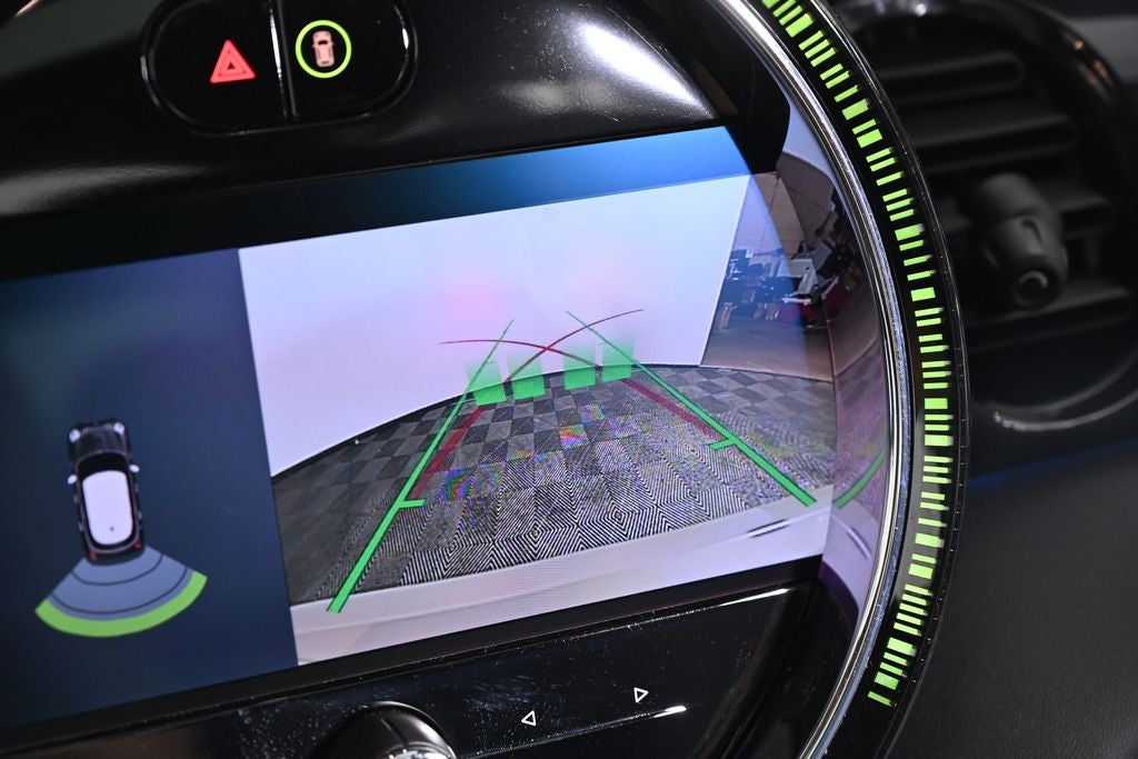 2023 MINI 4 Door Base