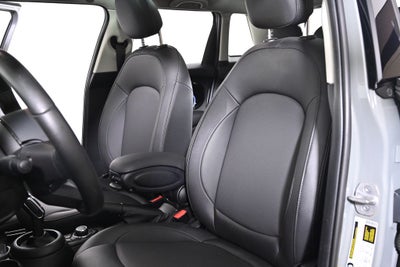 2023 MINI 4 Door Base