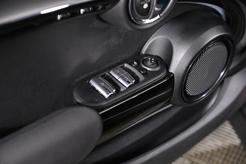 2023 MINI Convertible Base