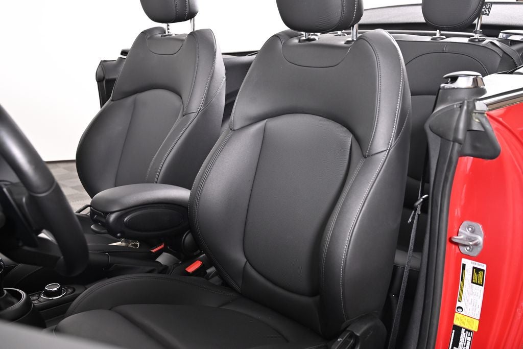 2023 MINI Convertible Base