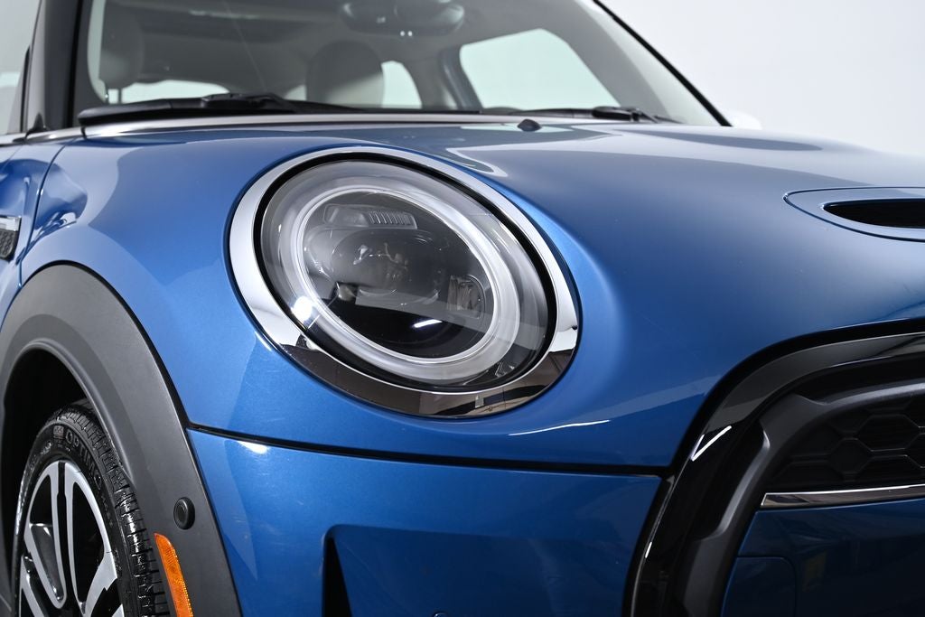 2023 MINI Cooper S Iconic