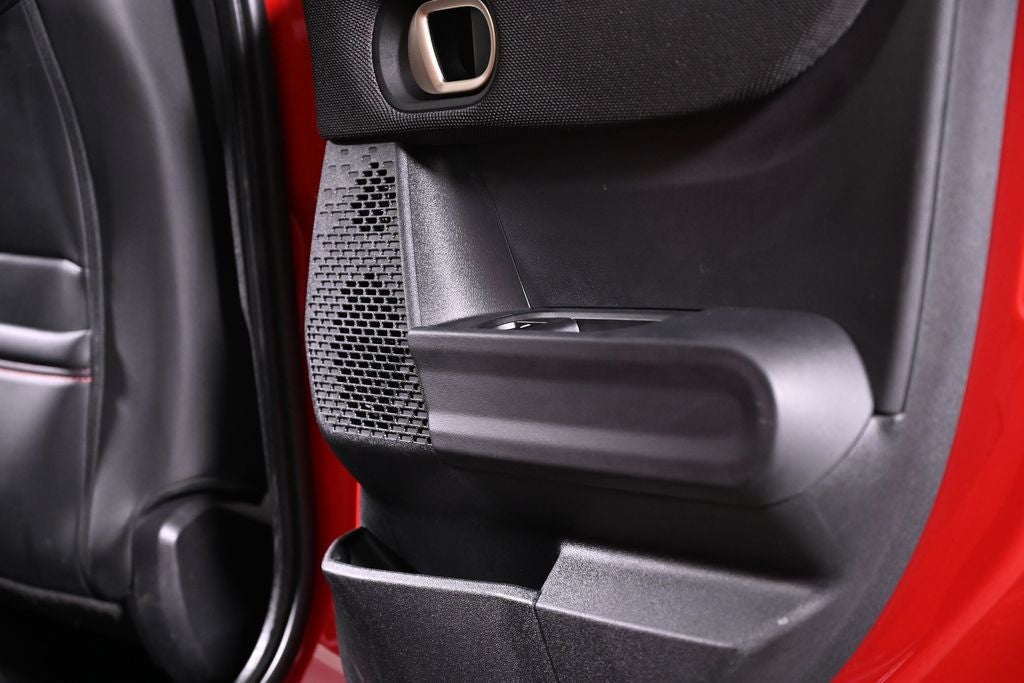 2025 MINI 4 Door Base