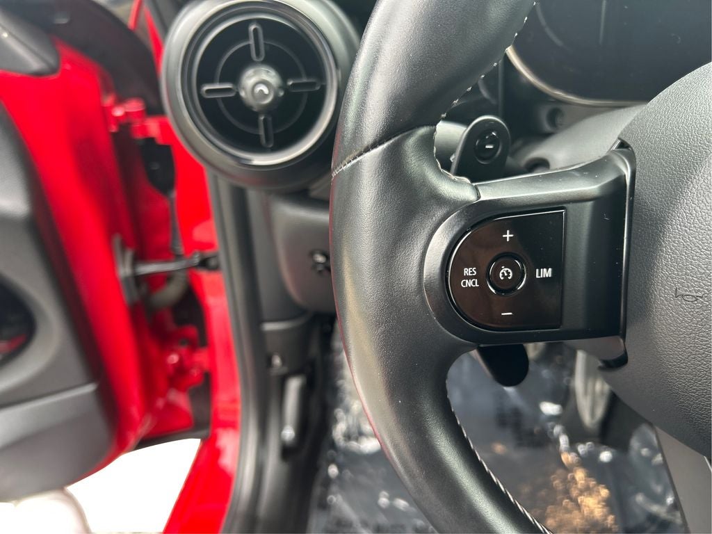2022 MINI John Cooper Works Base