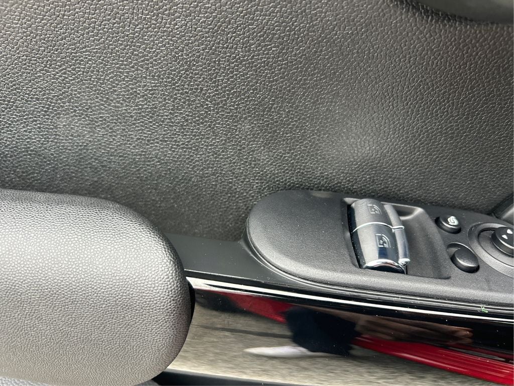 2022 MINI John Cooper Works Base
