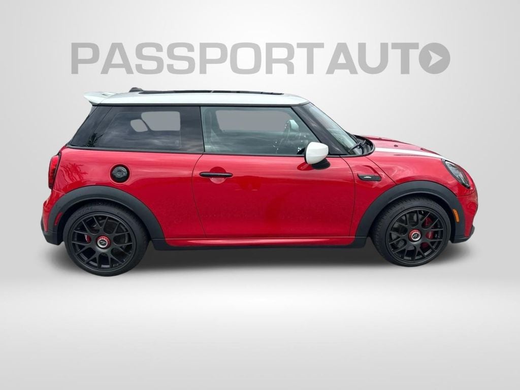 2022 MINI John Cooper Works Base