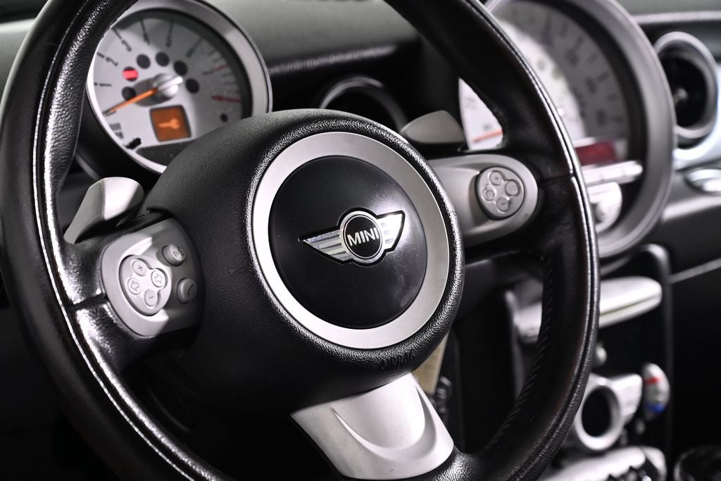 2009 MINI 2 Door Base