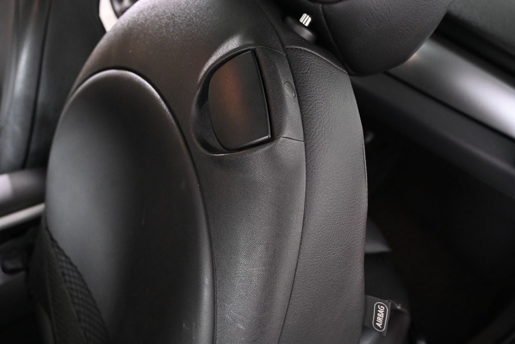 2009 MINI 2 Door Base