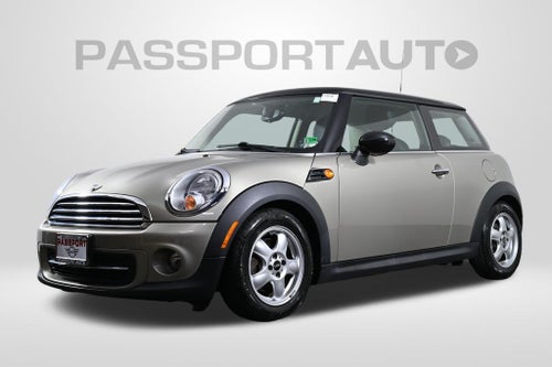 2011 MINI HARDTOP 2 DOOR 2dr Cpe