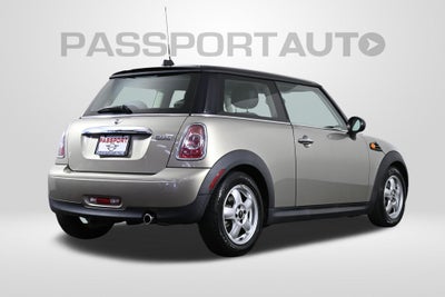 2011 MINI HARDTOP 2 DOOR 2dr Cpe