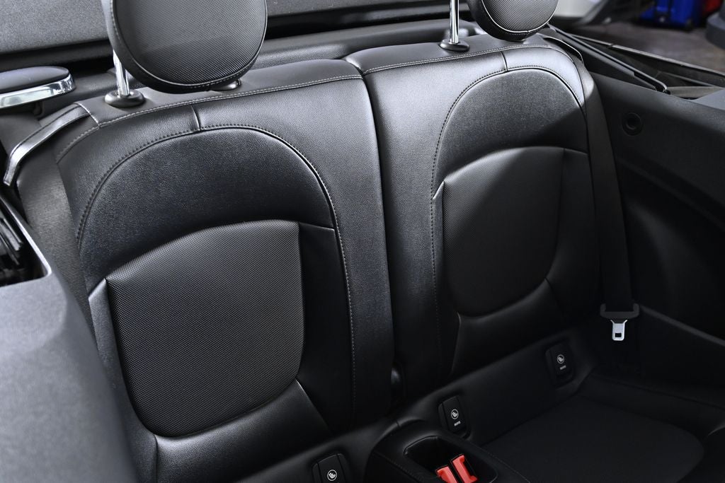 2017 MINI Cooper Cooper