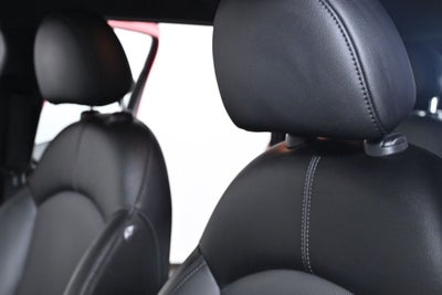 2016 MINI John Cooper Works Countryman Base