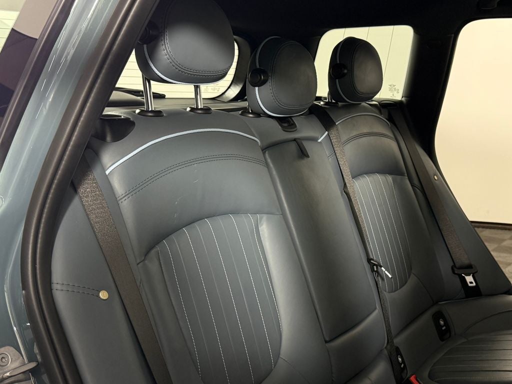 2024 MINI Cooper S Clubman Base