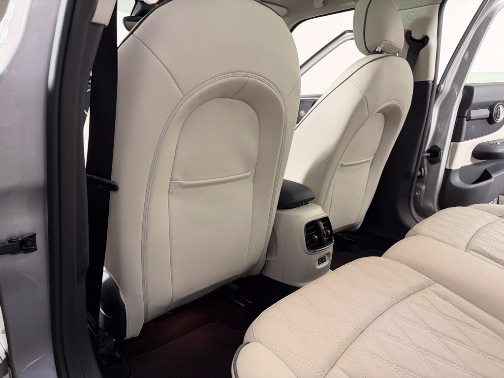 2024 MINI Cooper S Clubman Base