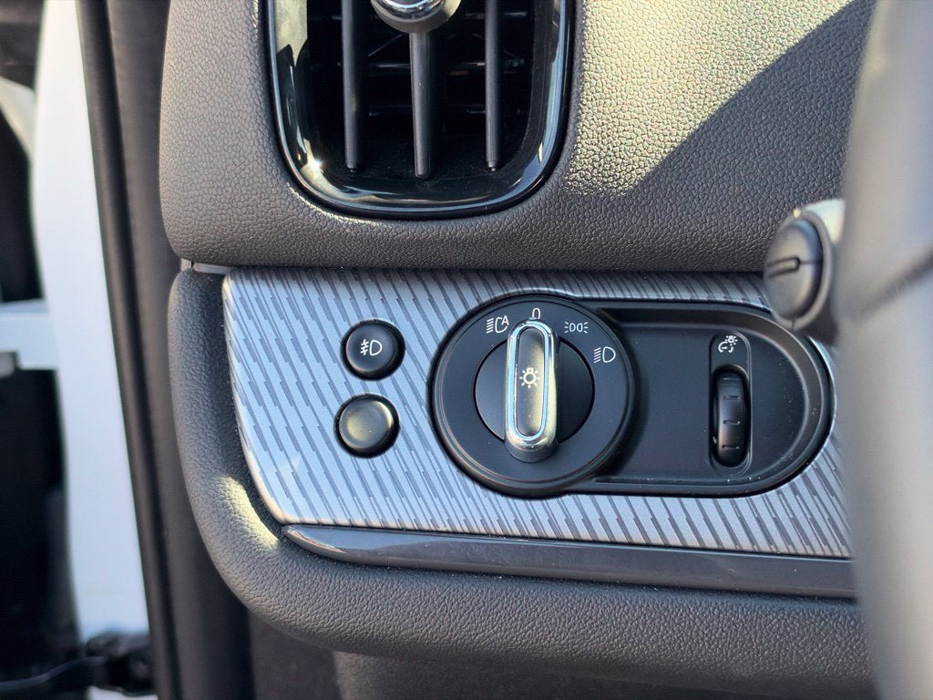 2023 MINI Cooper Countryman Base