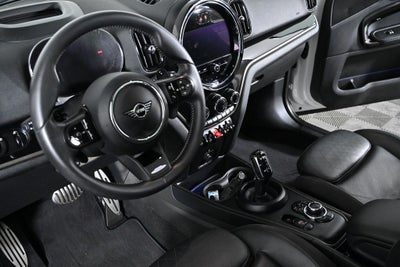2023 MINI John Cooper Works Countryman Base