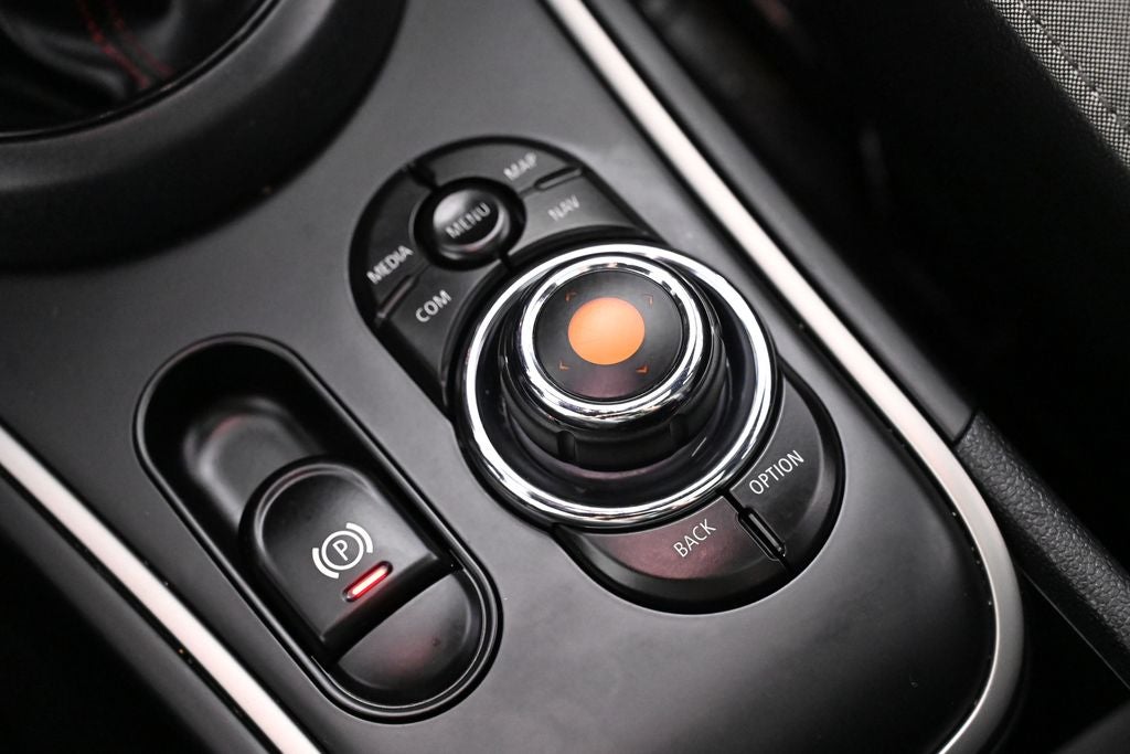 2020 MINI Countryman Base