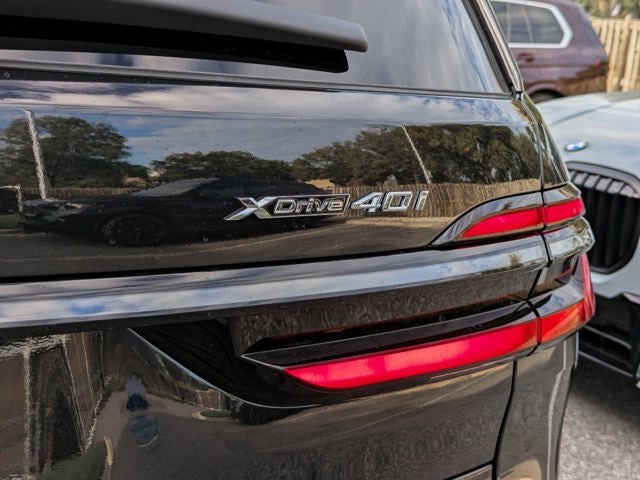 2027 BMW X7 xDrive40i
