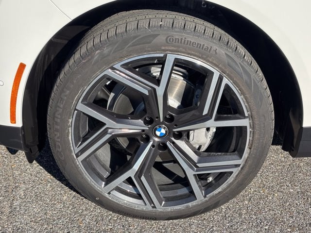 2027 BMW X5 40 xDrive