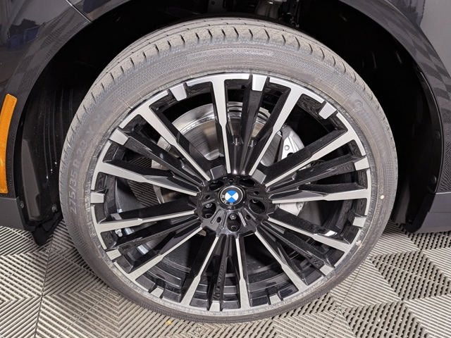 2027 BMW X5 40 xDrive