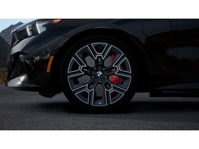 2026 BMW 5 Series 550e xDrive