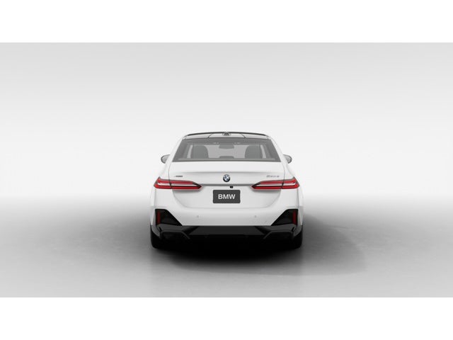 2027 BMW 550e 550e xDrive