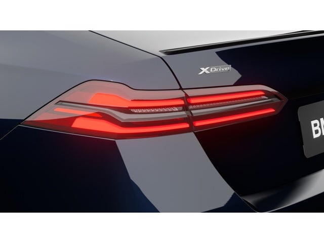 2026 BMW 5 Series 550e xDrive