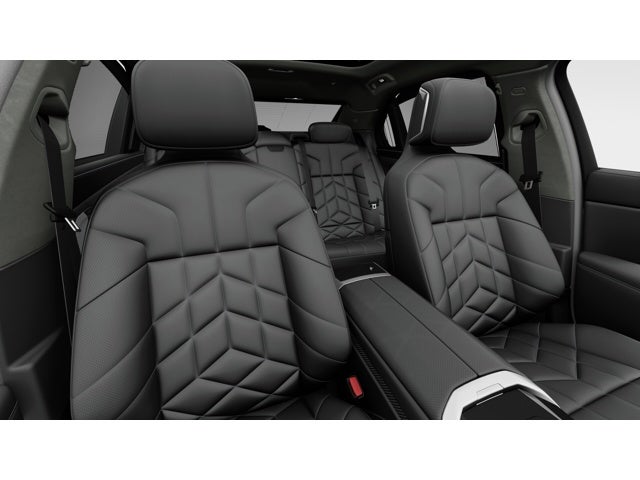 2027 BMW 7 Series 740