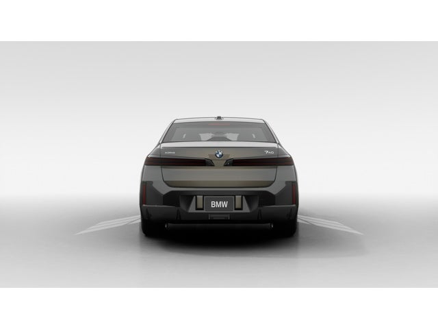 2027 BMW 7 Series 740