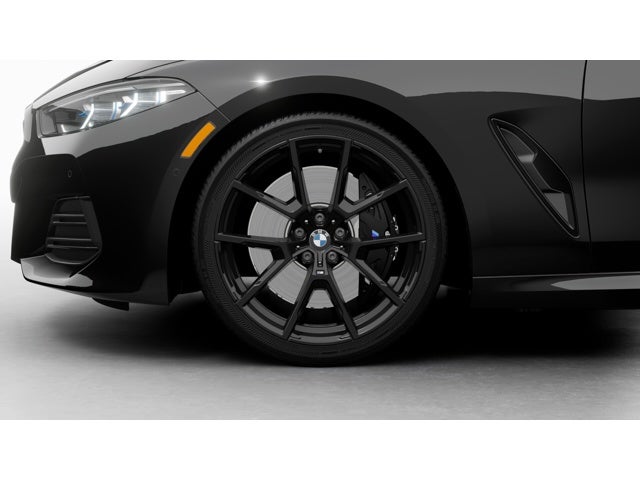 2026 BMW 8 Series 840i