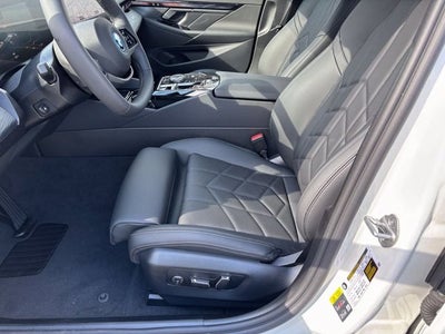 2026 BMW i5 xDrive40