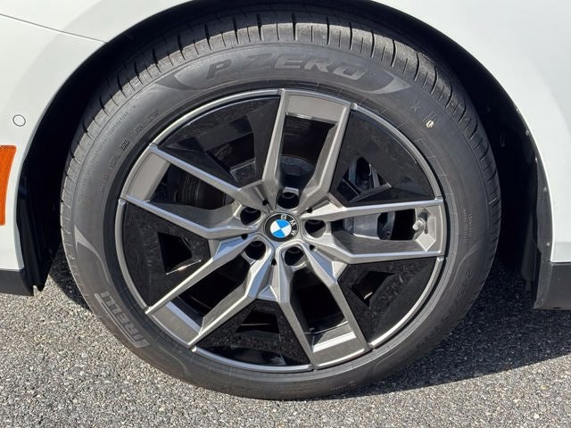 2026 BMW i5 xDrive40