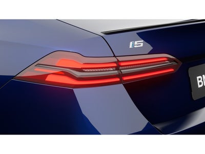 2026 BMW i5 xDrive40