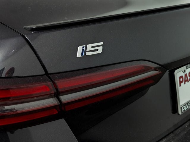 2026 BMW i5 xDrive40