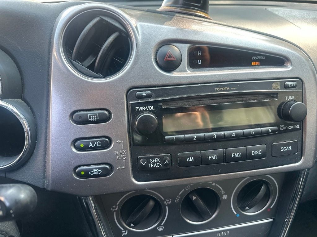 2005 Toyota Matrix Base