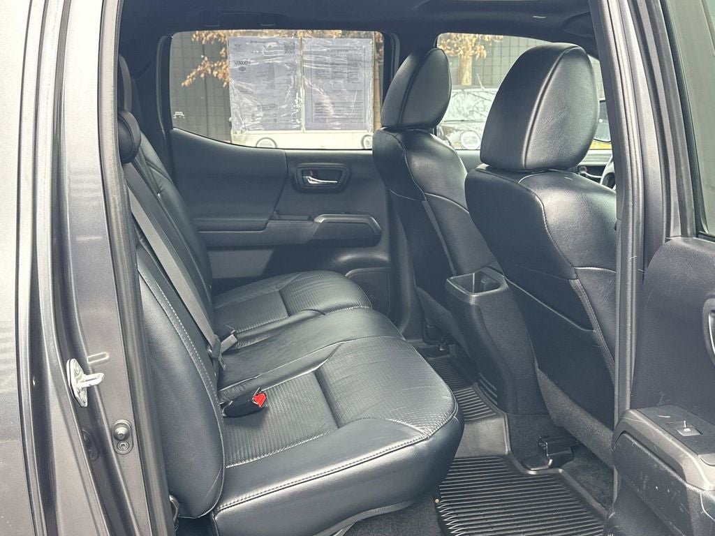 2020 Toyota Tacoma SR5 V6