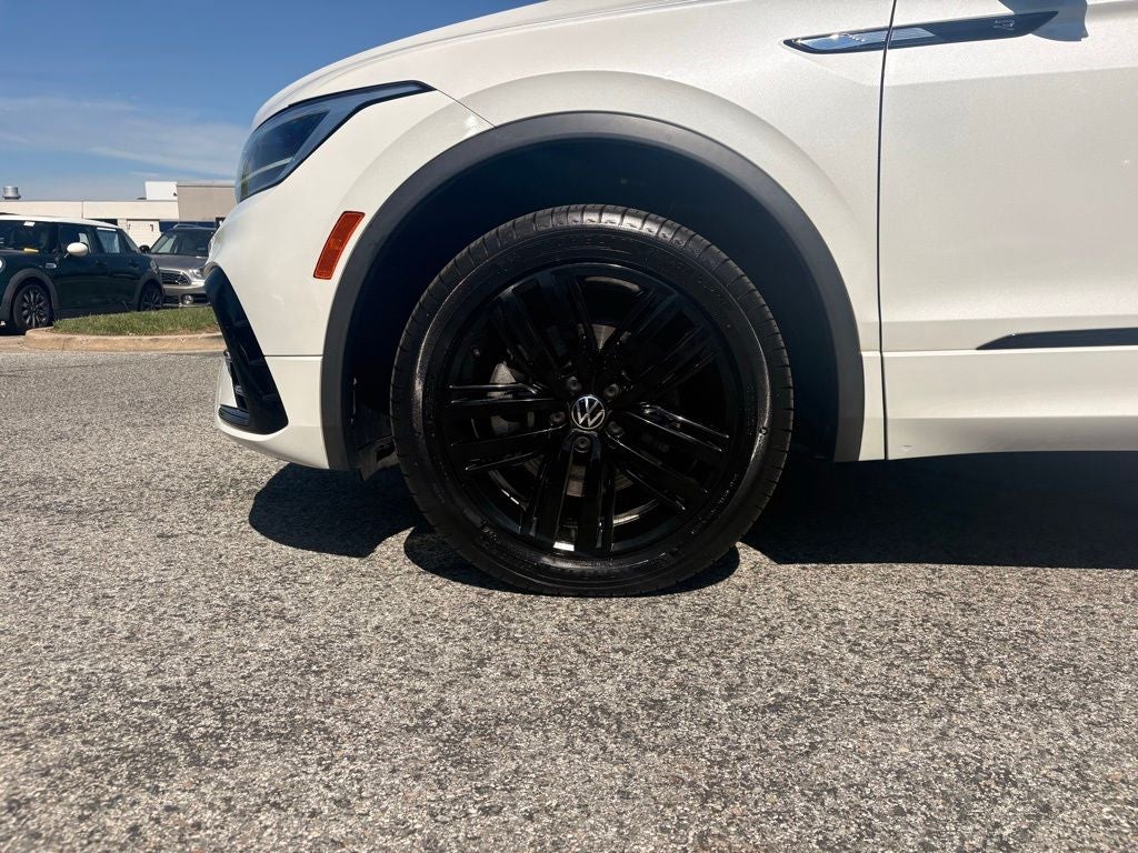 2022 Volkswagen Tiguan 2.0T SE R-Line Black AWD