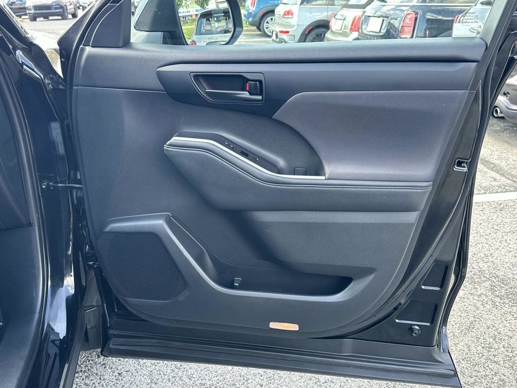 2021 Toyota Highlander LE AWD