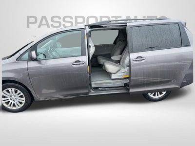 2013 Toyota Sienna XLE Mobility Auto Access