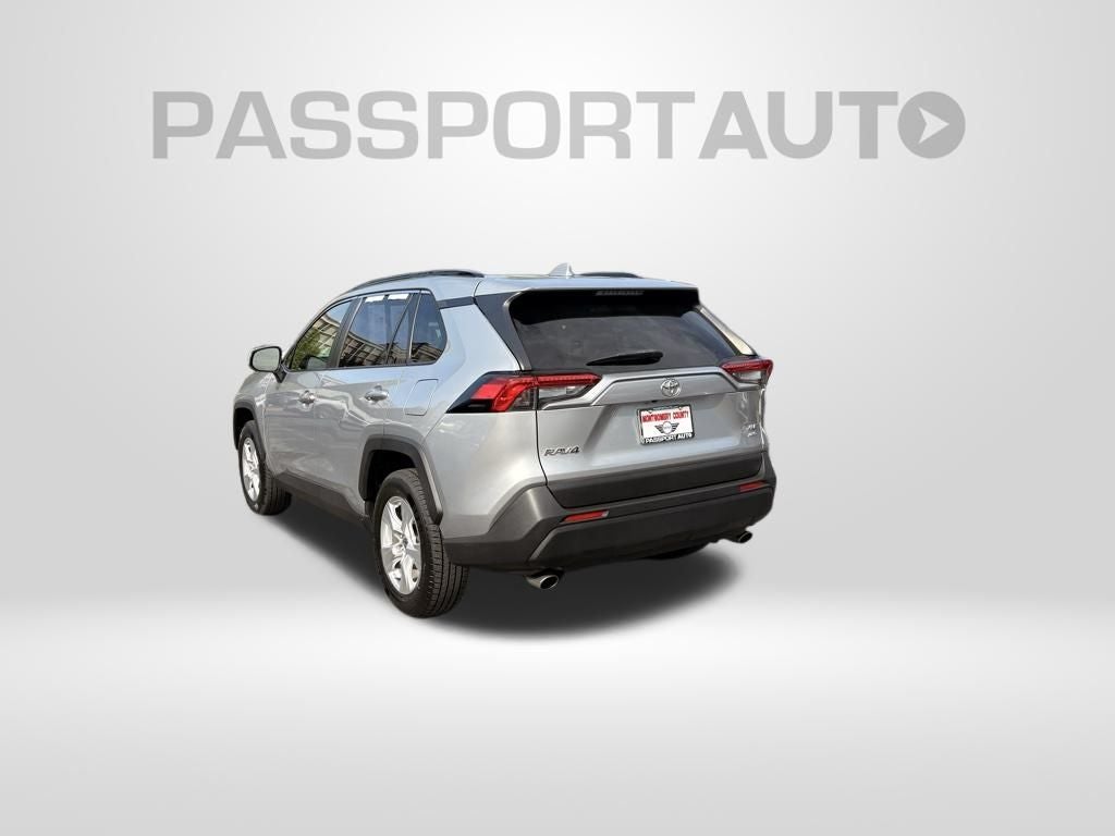 2020 Toyota RAV4 XLE
