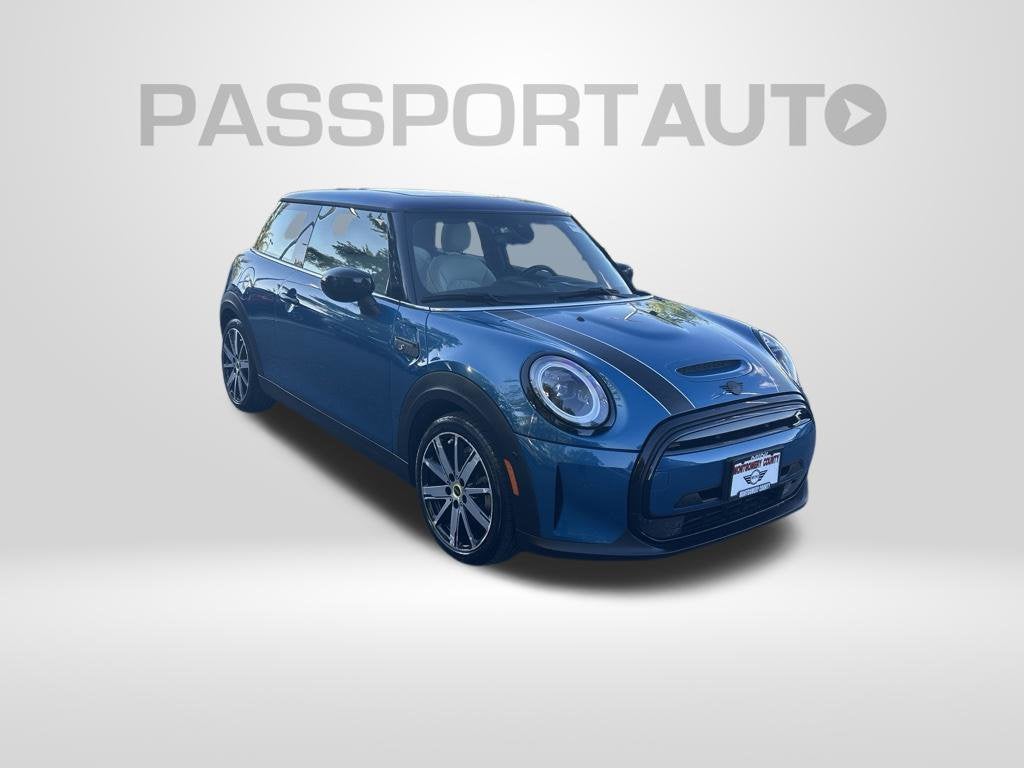 2024 MINI Cooper SE Electric Iconic Hardtop 2 Door