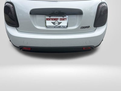 2022 MINI Cooper SE Electric Iconic Hardtop 2 Door